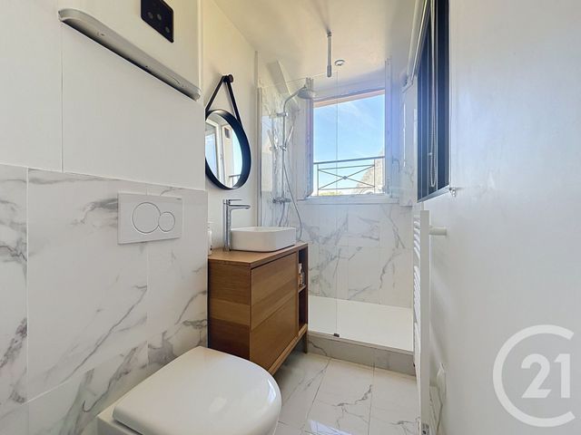 Appartement Studio à vendre - 1 pièce - 20.36 m2 - VERSAILLES - 78 - ILE-DE-FRANCE - Century 21 Fels Immobilier