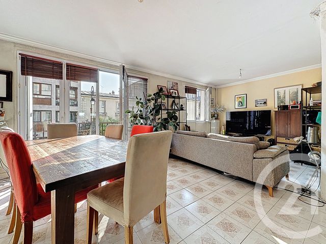 Appartement F4 à vendre - 4 pièces - 79.72 m2 - VERSAILLES - 78 - ILE-DE-FRANCE - Century 21 Fels Immobilier