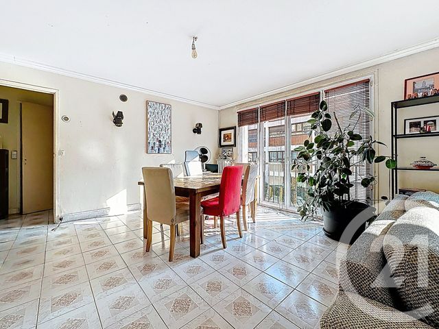 Appartement F4 à vendre - 4 pièces - 79.72 m2 - VERSAILLES - 78 - ILE-DE-FRANCE - Century 21 Fels Immobilier