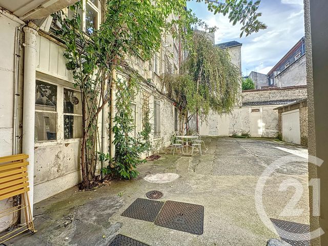 Débarras à vendre - 1 pièce - 7.76 m2 - VERSAILLES - 78 - ILE-DE-FRANCE - Century 21 Agence De La Cathédrale