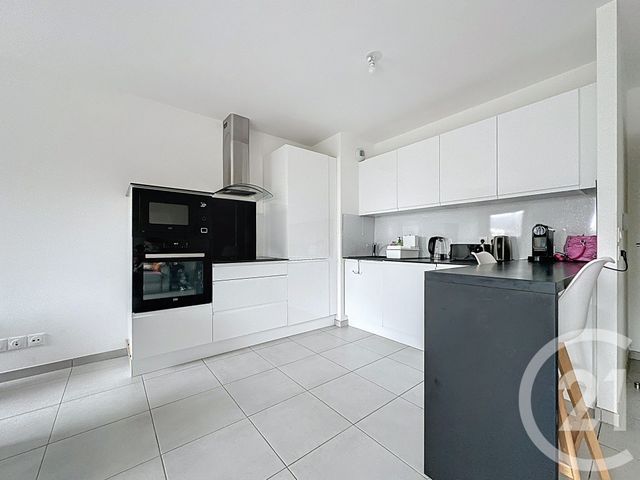 Appartement T3 à vendre - 3 pièces - 66.06 m2 - ST CYR L ECOLE - 78 - ILE-DE-FRANCE - Century 21 Fels Immobilier