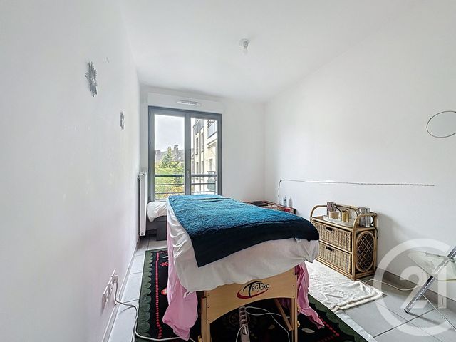 Appartement T3 à vendre - 3 pièces - 66.06 m2 - ST CYR L ECOLE - 78 - ILE-DE-FRANCE - Century 21 Fels Immobilier