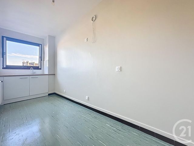 Appartement F3 à vendre - 3 pièces - 58.43 m2 - VERSAILLES - 78 - ILE-DE-FRANCE - Century 21 Fels Immobilier