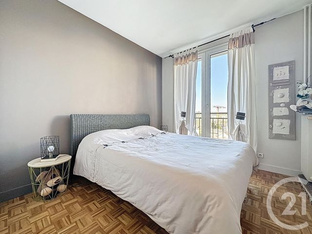 Appartement F4 à vendre - 4 pièces - 92.49 m2 - VERSAILLES - 78 - ILE-DE-FRANCE - Century 21 Fels Immobilier