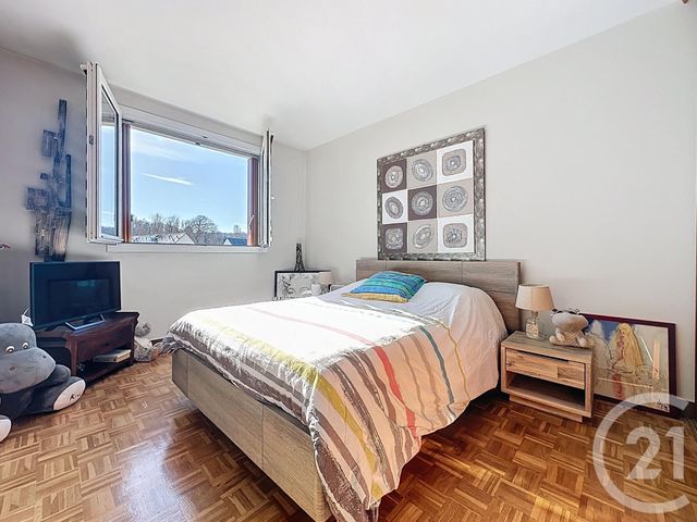 Appartement F4 à vendre - 4 pièces - 92.49 m2 - VERSAILLES - 78 - ILE-DE-FRANCE - Century 21 Fels Immobilier