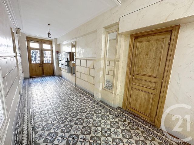 Appartement F1 à vendre - 1 pièce - 20.62 m2 - VERSAILLES - 78 - ILE-DE-FRANCE - Century 21 Fels Immobilier