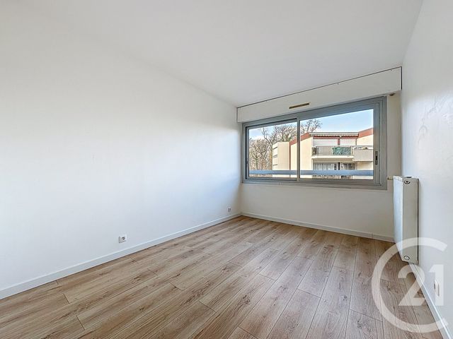 Appartement F3 à vendre - 3 pièces - 73.11 m2 - ST CYR L ECOLE - 78 - ILE-DE-FRANCE - Century 21 Fels Immobilier