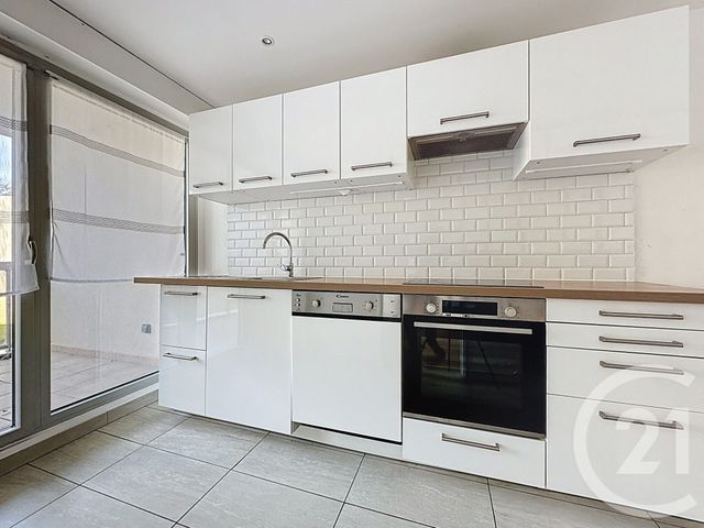 Appartement F3 à vendre - 3 pièces - 73.11 m2 - ST CYR L ECOLE - 78 - ILE-DE-FRANCE - Century 21 Fels Immobilier