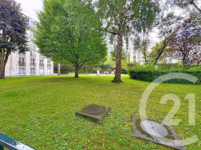 Afficher la photo en grand Appartement T3 à vendre - 3 pièces - 59.39 m2 - VERSAILLES - 78 - ILE-DE-FRANCE - Century 21 Fels Immobilier