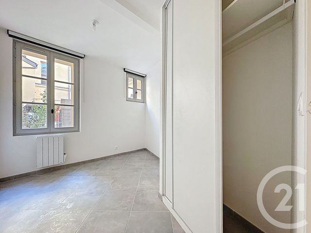 Appartement T3 à vendre - 3 pièces - 79.35 m2 - VERSAILLES - 78 - ILE-DE-FRANCE - Century 21 Fels Immobilier