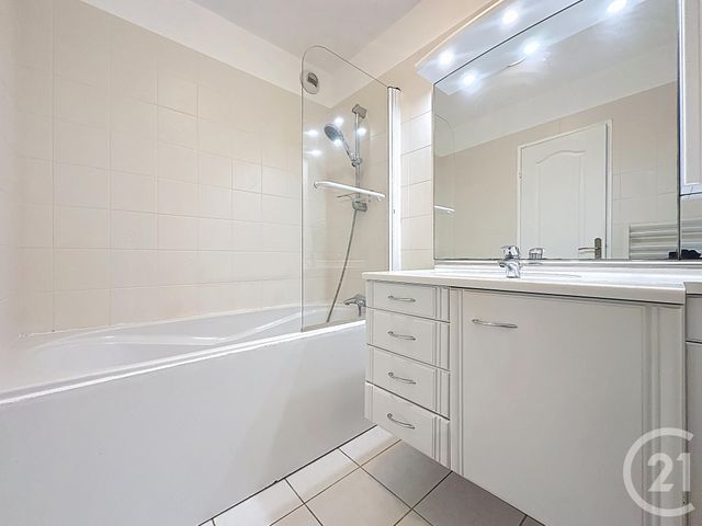 Appartement F4 à vendre - 4 pièces - 86.65 m2 - ST CYR L ECOLE - 78 - ILE-DE-FRANCE - Century 21 Fels Immobilier