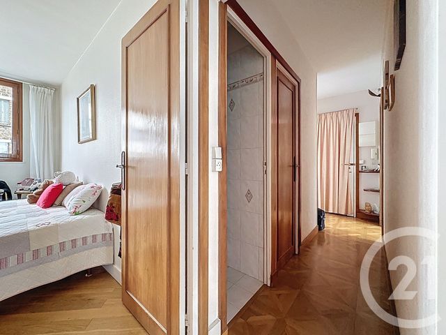 Appartement à vendre - 3 pièces - 56.89 m2 - VERSAILLES - 78 - ILE-DE-FRANCE - Century 21 Fels Immobilier