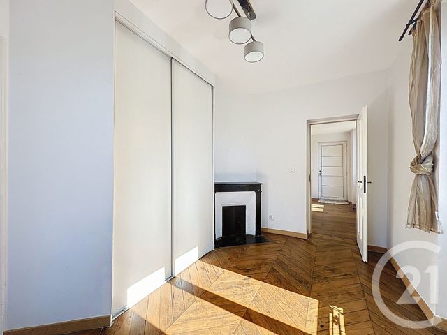 Appartement F3 à vendre - 3 pièces - 46.64 m2 - VERSAILLES - 78 - ILE-DE-FRANCE - Century 21 Fels Immobilier