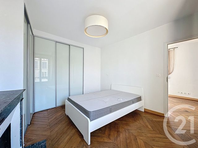 Appartement F3 à vendre - 3 pièces - 46.64 m2 - VERSAILLES - 78 - ILE-DE-FRANCE - Century 21 Fels Immobilier