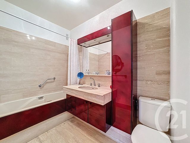 Appartement F2 à vendre - 2 pièces - 58.39 m2 - FONTENAY LE FLEURY - 78 - ILE-DE-FRANCE - Century 21 Fels Immobilier