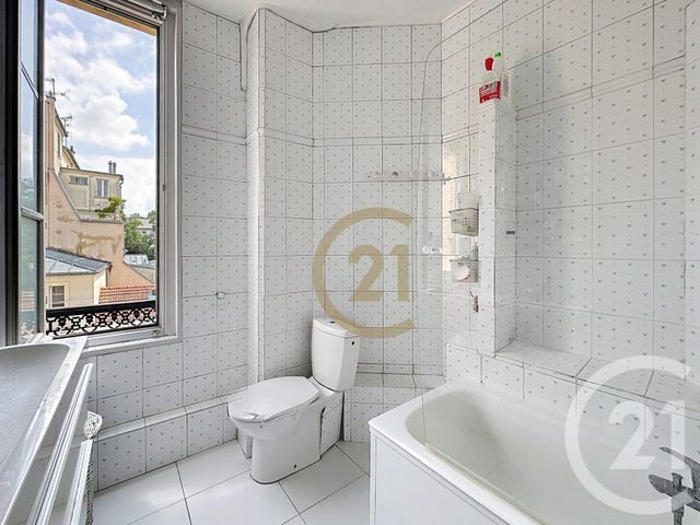 Appartement F5 à vendre - 5 pièces - 101.29 m2 - VERSAILLES - 78 - ILE-DE-FRANCE - Century 21 Fels Immobilier
