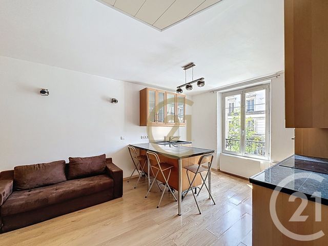 Appartement F2 à vendre None