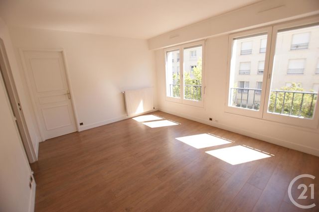 Appartement F1 à louer - 1 pièce - 31.0 m2 - VERSAILLES - 78 - ILE-DE-FRANCE - Century 21 Fels Immobilier