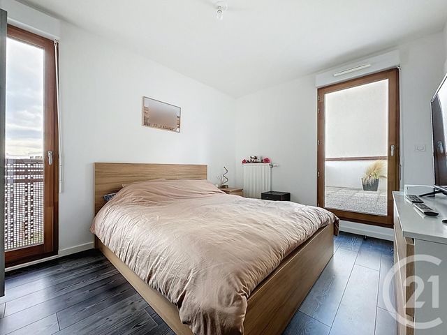 Appartement F3 à vendre - 3 pièces - 70.66 m2 - ST CYR L ECOLE - 78 - ILE-DE-FRANCE - Century 21 Fels Immobilier