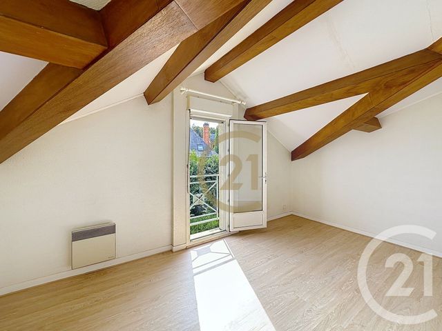 Appartement T2 à vendre - 2 pièces - 47.62 m2 - VERSAILLES - 78 - ILE-DE-FRANCE - Century 21 Fels Immobilier