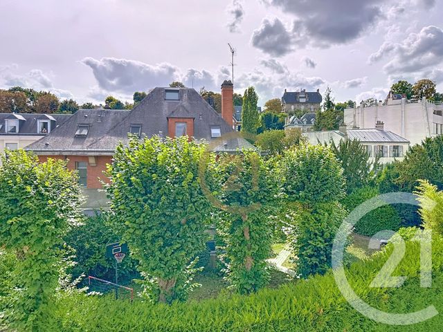 Appartement T2 à vendre - 2 pièces - 47.62 m2 - VERSAILLES - 78 - ILE-DE-FRANCE - Century 21 Fels Immobilier