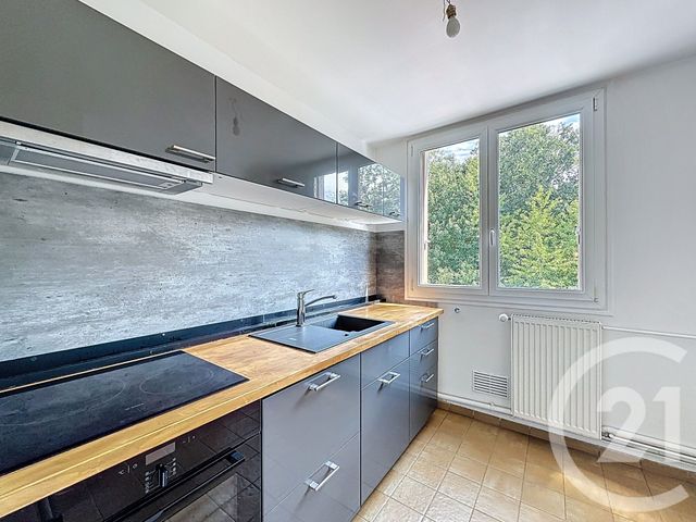 Appartement F4 à vendre - 4 pièces - 66.83 m2 - VERSAILLES - 78 - ILE-DE-FRANCE - Century 21 Fels Immobilier