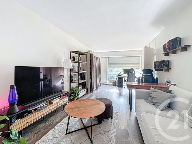 Appartement F3 à vendre - 3 pièces - 61.2 m2 - VERSAILLES - 78 - ILE-DE-FRANCE - Century 21 Fels Immobilier