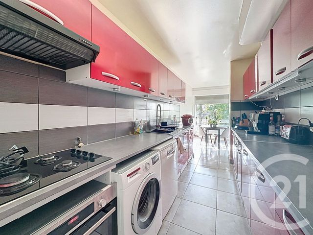 Appartement F3 à vendre - 3 pièces - 61.2 m2 - VERSAILLES - 78 - ILE-DE-FRANCE - Century 21 Fels Immobilier