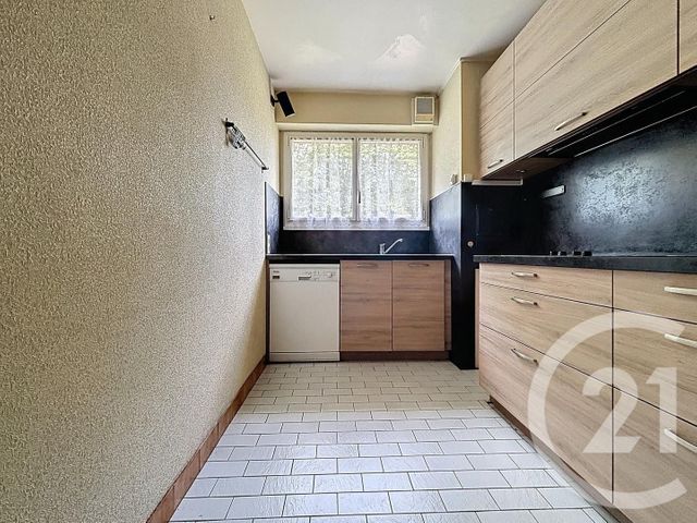 Appartement F5 à vendre - 5 pièces - 102.12 m2 - VERSAILLES - 78 - ILE-DE-FRANCE - Century 21 Fels Immobilier