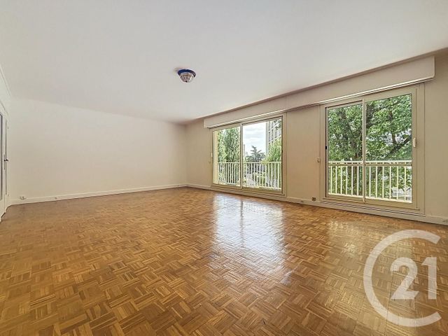 Appartement F5 à vendre - 5 pièces - 102.12 m2 - VERSAILLES - 78 - ILE-DE-FRANCE - Century 21 Fels Immobilier