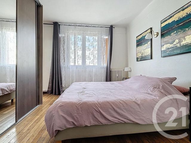 Appartement F2 à vendre - 2 pièces - 44.85 m2 - VERSAILLES - 78 - ILE-DE-FRANCE - Century 21 Fels Immobilier