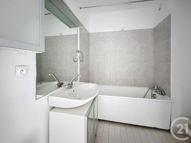 Appartement F1 à vendre - 1 pièce - 30.01 m2 - LE CHESNAY - 78 - ILE-DE-FRANCE - Century 21 Fels Immobilier