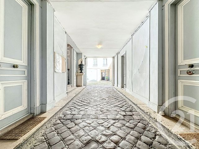 Appartement F2 à vendre - 2 pièces - 39.55 m2 - VERSAILLES - 78 - ILE-DE-FRANCE - Century 21 Fels Immobilier