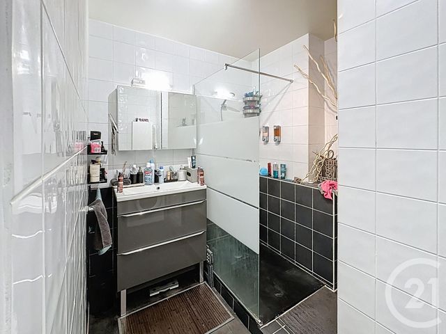 Appartement à vendre - 3 pièces - 60.63 m2 - LE CHESNAY ROCQUENCOURT - 78 - ILE-DE-FRANCE - Century 21 Fels Immobilier