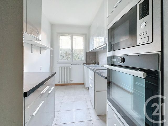 Appartement F3 à vendre - 3 pièces - 80.13 m2 - VERSAILLES - 78 - ILE-DE-FRANCE - Century 21 Fels Immobilier