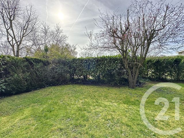 Appartement F4 à vendre - 4 pièces - 119.92 m2 - ROCQUENCOURT - 78 - ILE-DE-FRANCE - Century 21 Fels Immobilier