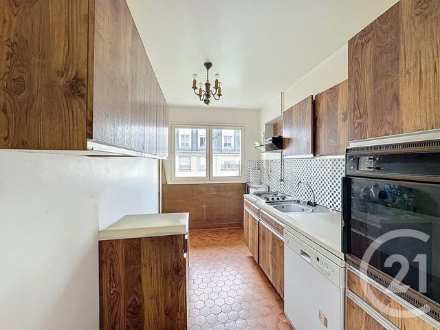 Appartement F4 à vendre - 4 pièces - 93.31 m2 - VERSAILLES - 78 - ILE-DE-FRANCE - Century 21 Fels Immobilier