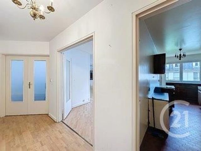 Appartement F4 à vendre - 4 pièces - 93.31 m2 - VERSAILLES - 78 - ILE-DE-FRANCE - Century 21 Fels Immobilier