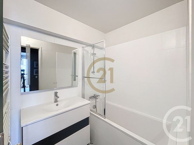 Appartement F4 à vendre - 4 pièces - 80.79 m2 - VERSAILLES - 78 - ILE-DE-FRANCE - Century 21 Fels Immobilier