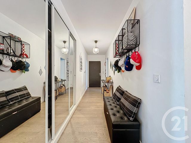 Appartement F4 à vendre - 4 pièces - 97.0 m2 - ROCQUENCOURT - 78 - ILE-DE-FRANCE - Century 21 Fels Immobilier