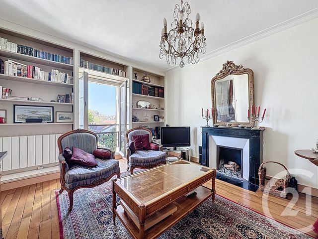 Appartement F4 à vendre - 4 pièces - 83.9 m2 - VERSAILLES - 78 - ILE-DE-FRANCE - Century 21 Fels Immobilier