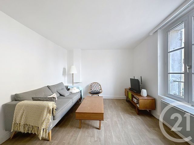 Appartement F3 à vendre - 3 pièces - 40.52 m2 - VERSAILLES - 78 - ILE-DE-FRANCE - Century 21 Fels Immobilier