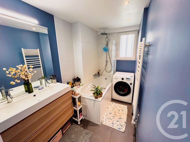 Appartement F4 à vendre - 4 pièces - 68.16 m2 - VERSAILLES - 78 - ILE-DE-FRANCE - Century 21 Fels Immobilier