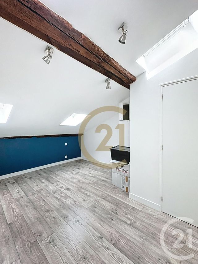 Appartement Duplex à louer - 3 pièces - 47.54 m2 - VERSAILLES - 78 - ILE-DE-FRANCE - Century 21 Fels Immobilier
