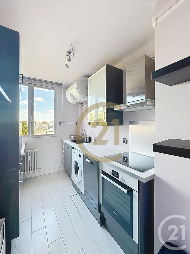 Appartement F3 à louer - 3 pièces - 46.01 m2 - VERSAILLES - 78 - ILE-DE-FRANCE - Century 21 Fels Immobilier