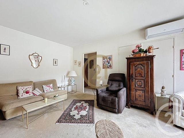 Appartement à vendre - 2 pièces - 44.83 m2 - LE CHESNAY - 78 - ILE-DE-FRANCE - Century 21 Fels Immobilier