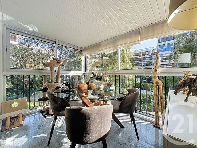 Appartement à vendre - 2 pièces - 62.25 m2 - LE CHESNAY - 78 - ILE-DE-FRANCE - Century 21 Fels Immobilier