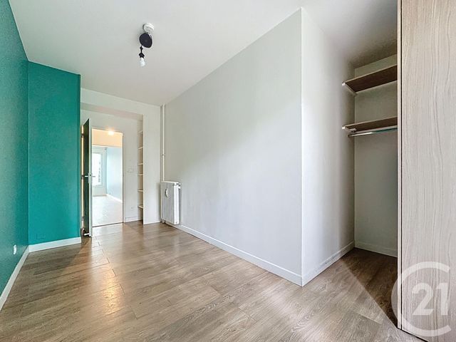 Appartement F3 à louer - 3 pièces - 59.39 m2 - VERSAILLES - 78 - ILE-DE-FRANCE - Century 21 Fels Immobilier