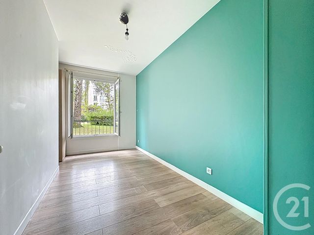 Appartement F3 à louer - 3 pièces - 59.39 m2 - VERSAILLES - 78 - ILE-DE-FRANCE - Century 21 Fels Immobilier