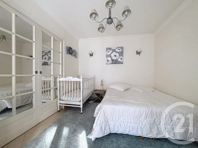 Appartement F3 à vendre - 3 pièces - 65.3 m2 - VERSAILLES - 78 - ILE-DE-FRANCE - Century 21 Fels Immobilier